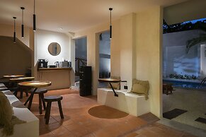 Rodina Boutique Hotel