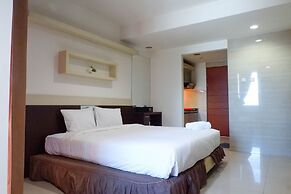 Best Deal Studio Apartment At High Point Serviced