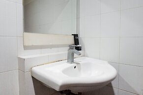 Best Deal Studio Apartment At High Point Serviced