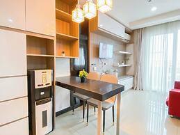 Comfort Studio At Sky Terrace Apartment