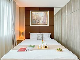 Comfort Studio At Sky Terrace Apartment