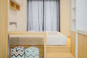 Simply And Cozy Studio At Sky House Bsd Apartment