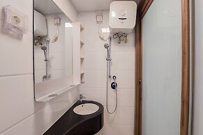 Cozy Studio Room At Sky House Bsd Apartment