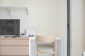 Warm And Cozy Stay Studio At Sky House Bsd Apartment