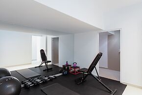 Black Stone Villa