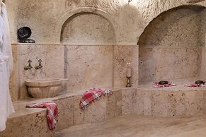 Kayata Cave Suites