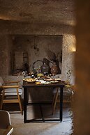 Kayata Cave Suites