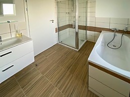 Sleeps8- Ecofriendly- Kingbeds- Familyfriendly