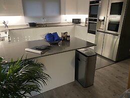 Sleeps8- Ecofriendly- Kingbeds- Familyfriendly