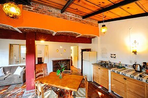 Casa Aurora Garden Retreat