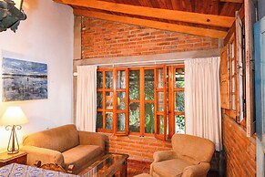 Casa Aurora Garden Retreat