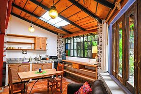 Casa Aurora Garden Retreat