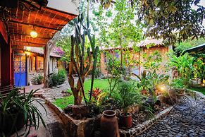 Casa Aurora Garden Retreat
