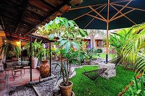 Casa Aurora Garden Retreat