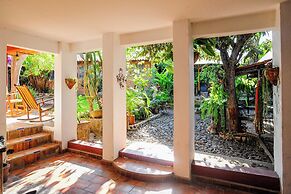 Casa Aurora Garden Retreat