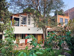 Casa Aurora Garden Retreat