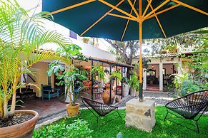 Casa Aurora Garden Retreat