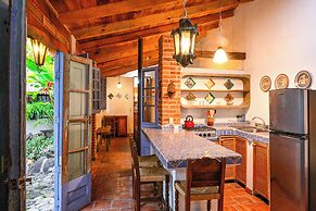 Casa Aurora Garden Retreat