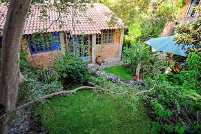 Casa Aurora Garden Retreat