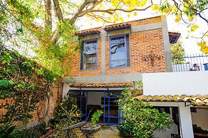 Casa Aurora Garden Retreat