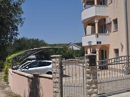 Apartments Vala