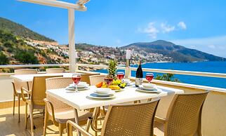 KALAMAKİ FLATS