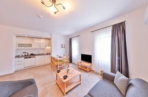Thomas Suites Datca