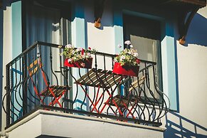 Thomas Suites Datca