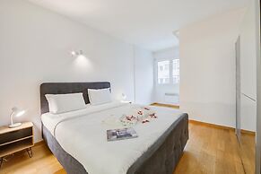 Locarno Place