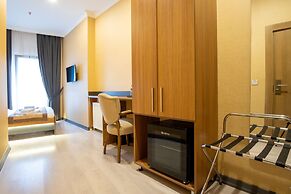 Orange Hotel & Spa