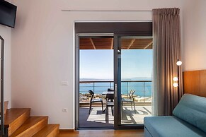 Omnia Villa I - Heated Pool Stunning Seaview
