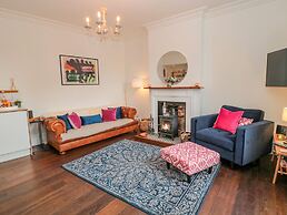 8 Pedwell Way
