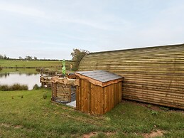 Gander Pod