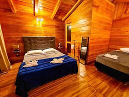 La Mercedes Cattaleya Hostal By MH
