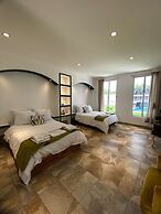 Hotel Tonall Inn
