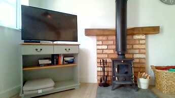 Lovely 1-bed Lodge in Drybrook