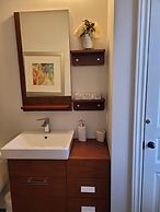 Champlain Condo 202