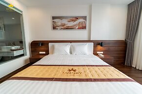 Luxury Hotel