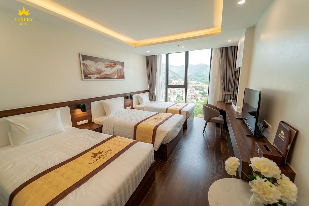 Luxury Hotel