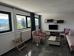 Hôtel Parc & Spa les Cigognes