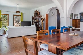 Aurora Villa by K&K