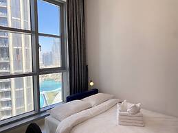 Lux BnB Standpoint Towers Burj & Fountain Views