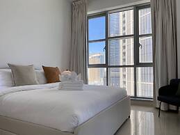 Lux BnB Standpoint Towers Burj & Fountain Views