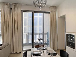 Lux BnB Standpoint Towers Burj & Fountain Views