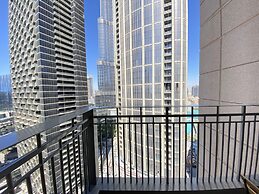Lux BnB Standpoint Towers Burj & Fountain Views
