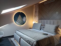 Miramare Suites