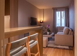Miramare Suites