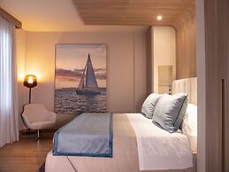 Miramare Suites