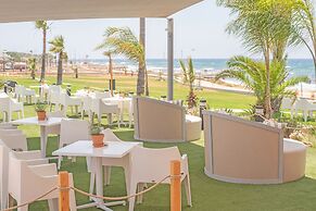 Piere Anne Beach Hotel