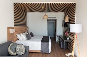 Piere Anne Beach Hotel